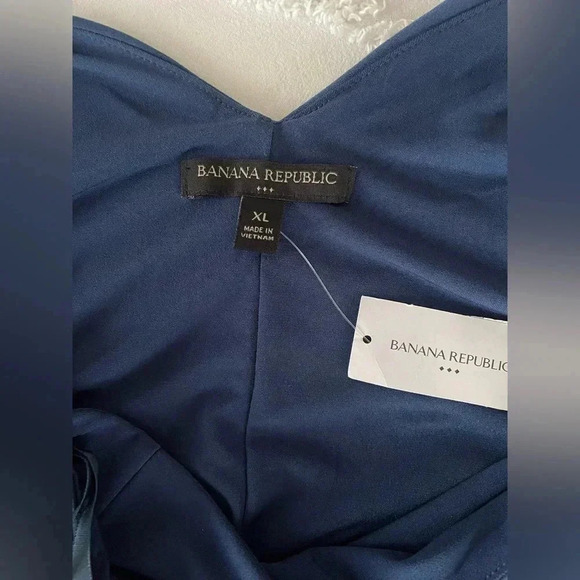 Banana Republic Sleeveless Drop-Waist Midi Dress - Picture 5 of 8